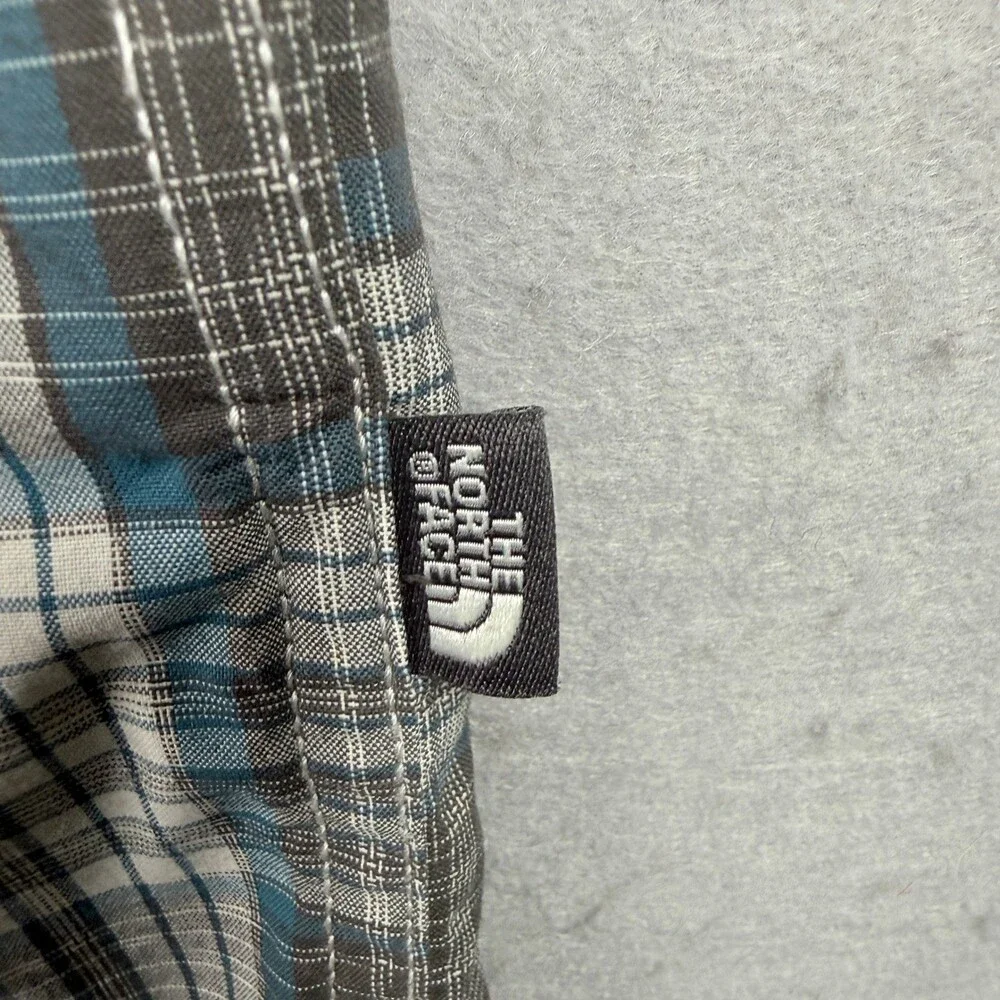 The North Face Shirt Mens XL Gray Blue Plaid Short Sleeve Button Down Nylon